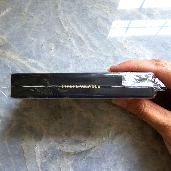 Lilly Lashes NIB Irreplaceable Magnetic Lashes w/ Liner - Picture 5 of 5